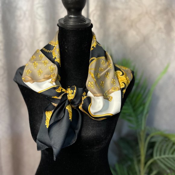 Designer, Vintage Firenze Scarf - Picture 3 of 6